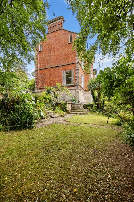 Millbank House, 33 Victoria Road