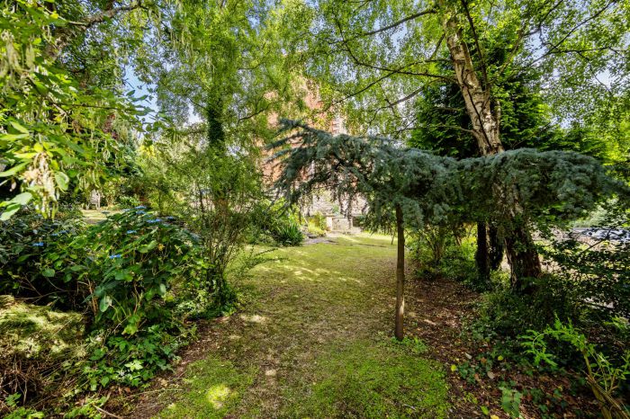 Millbank House, 33 Victoria Road