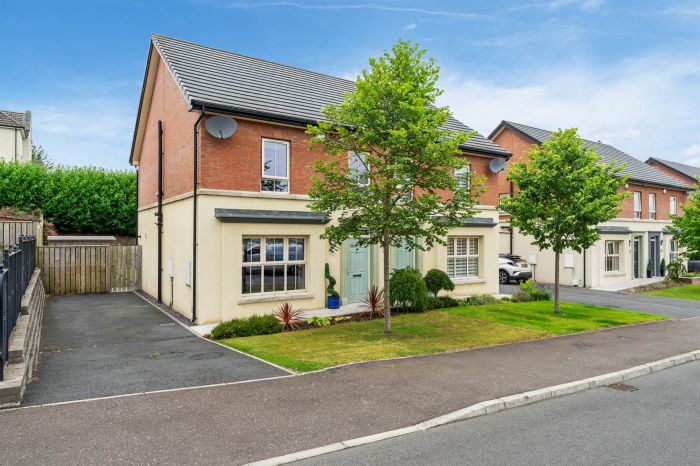 57 Lynn Hall Park, Bangor, BT19 1HZ