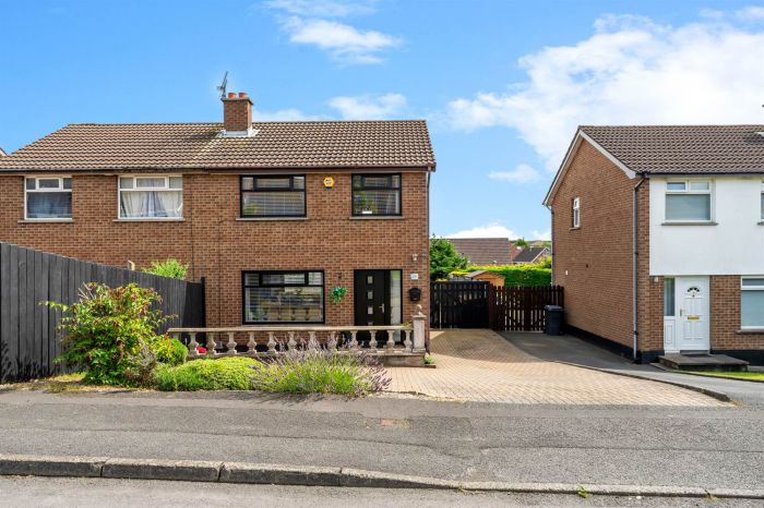 39 Sinclair Road North