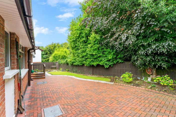 18 Marlborough Avenue