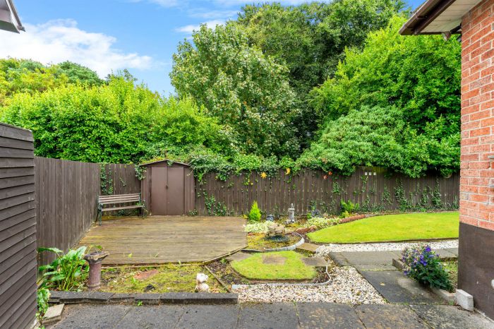 18 Marlborough Avenue