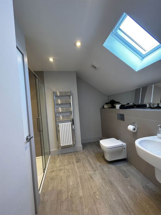 9 Cultra Station Road