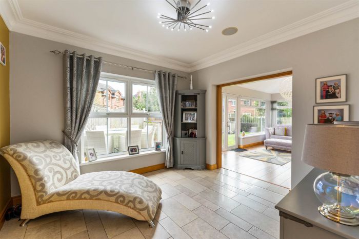 37 Ballycrochan Avenue