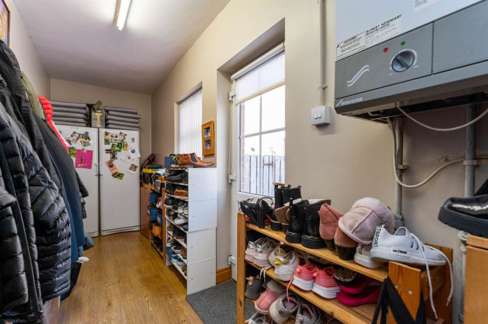 37 Ballycrochan Avenue