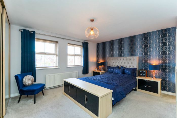 37 Ballycrochan Avenue