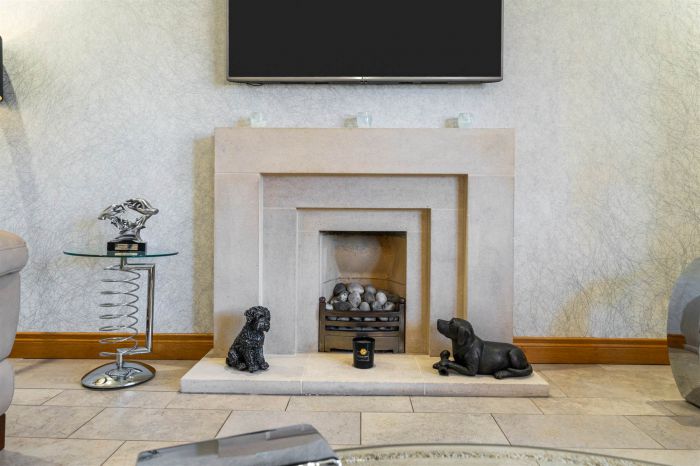 37 Ballycrochan Avenue