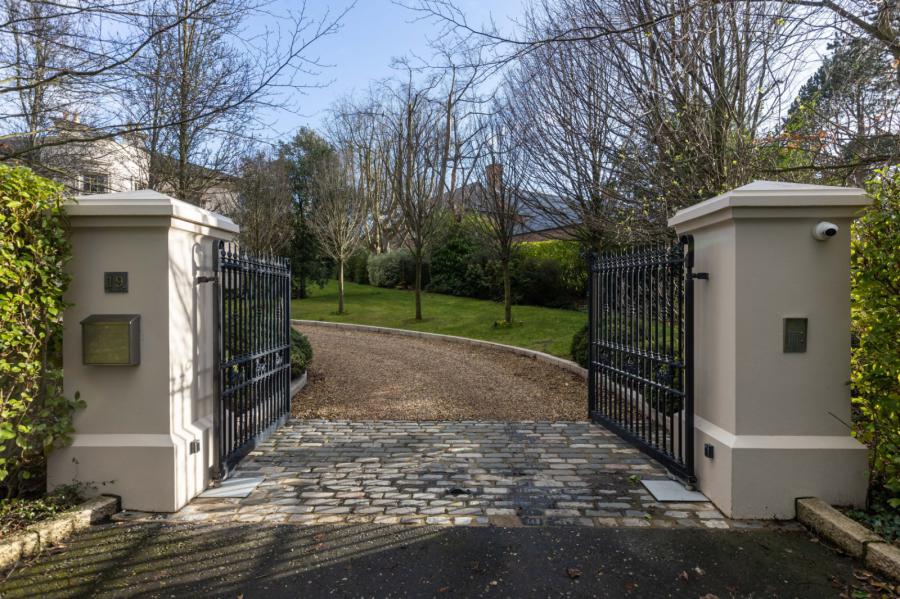 19 Clanbrassil Road