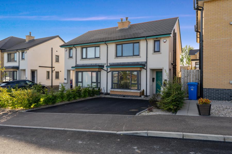 19 Crawfords Farm Grove, bangor, county down, BT19 1PL