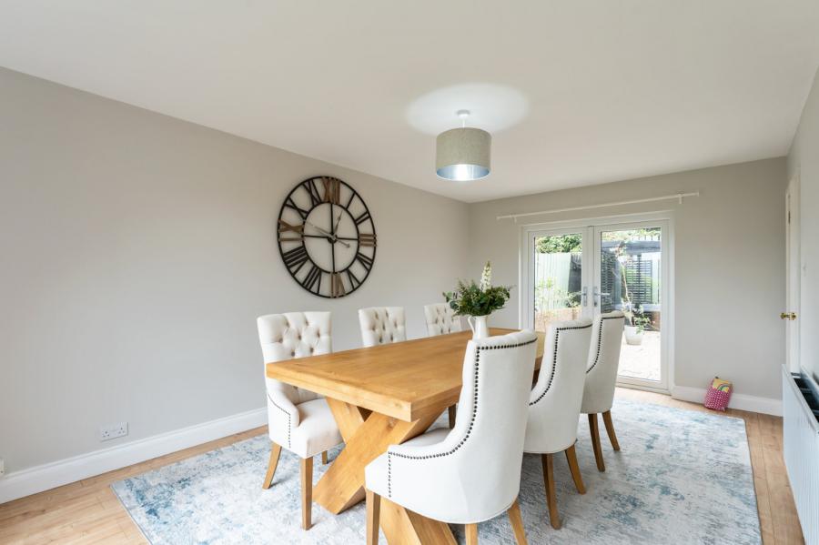 47a, Killaire Park