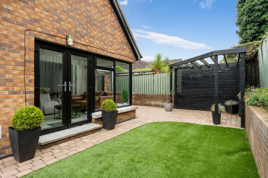 47a, Killaire Park