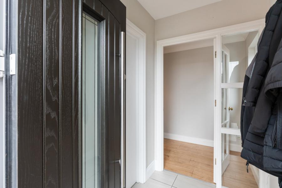 47a, Killaire Park
