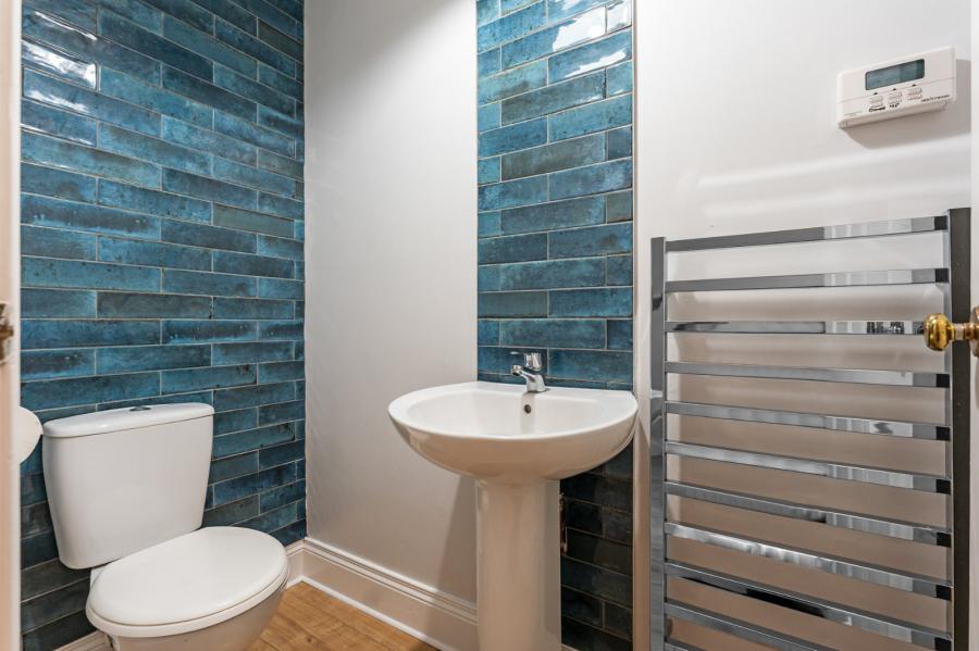 47a, Killaire Park