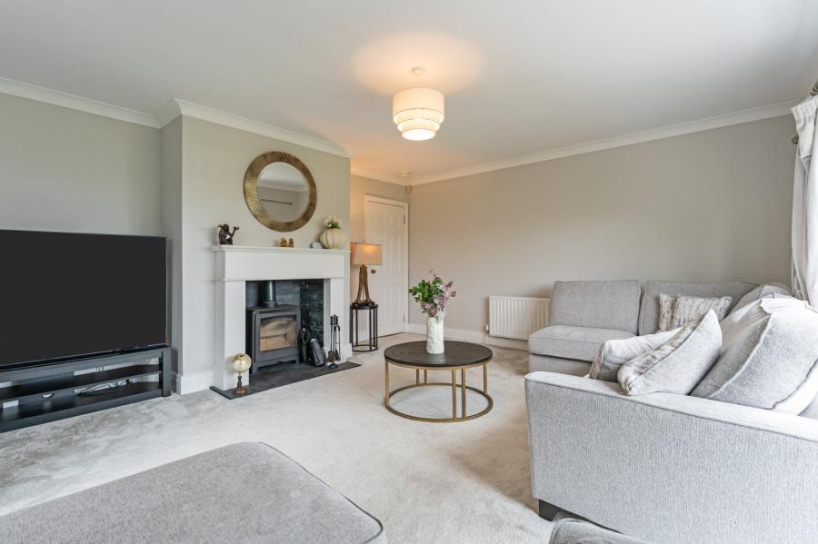 47a, Killaire Park