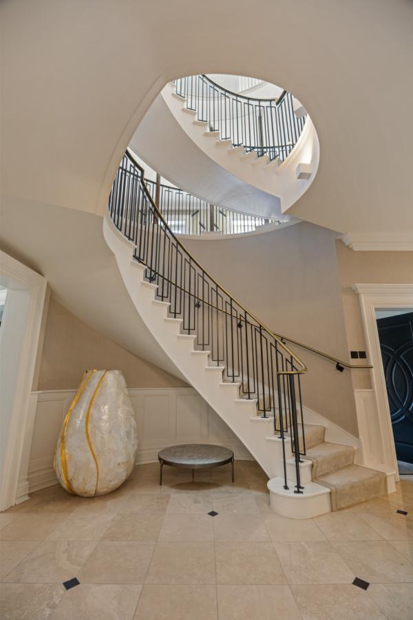 25 Cultra Avenue