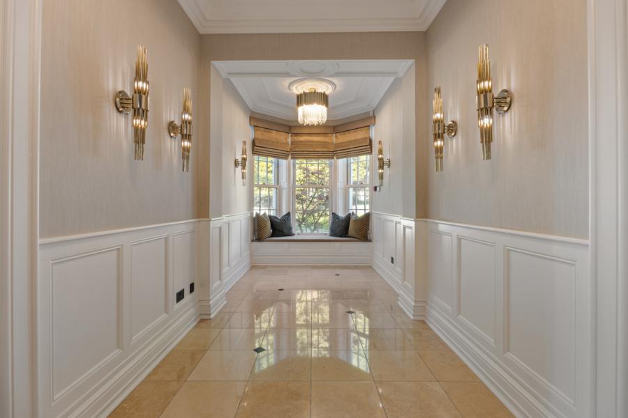 25 Cultra Avenue