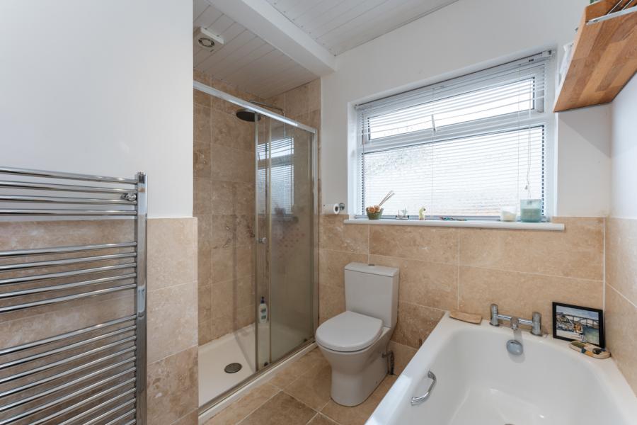 9 Gairloch Park