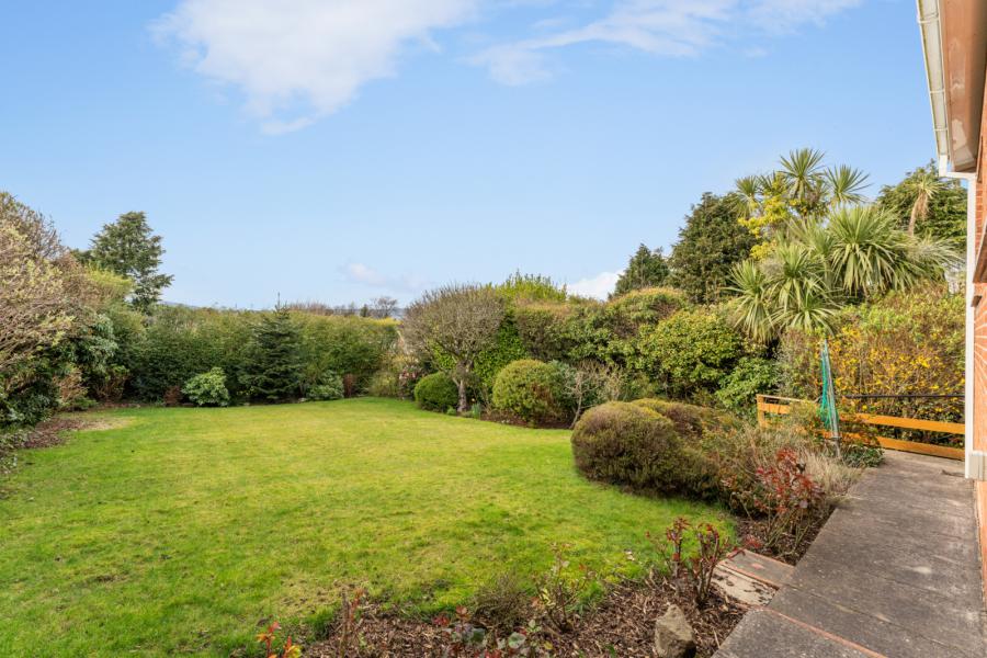 9 Gairloch Park
