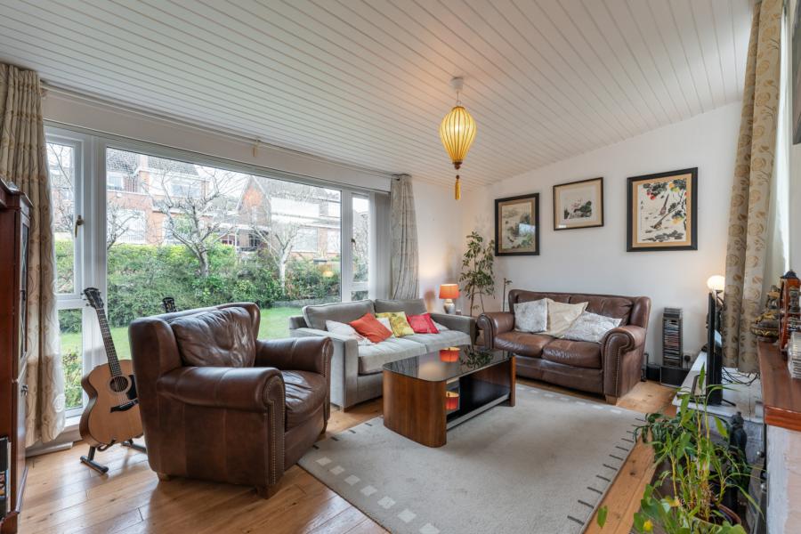 9 Gairloch Park
