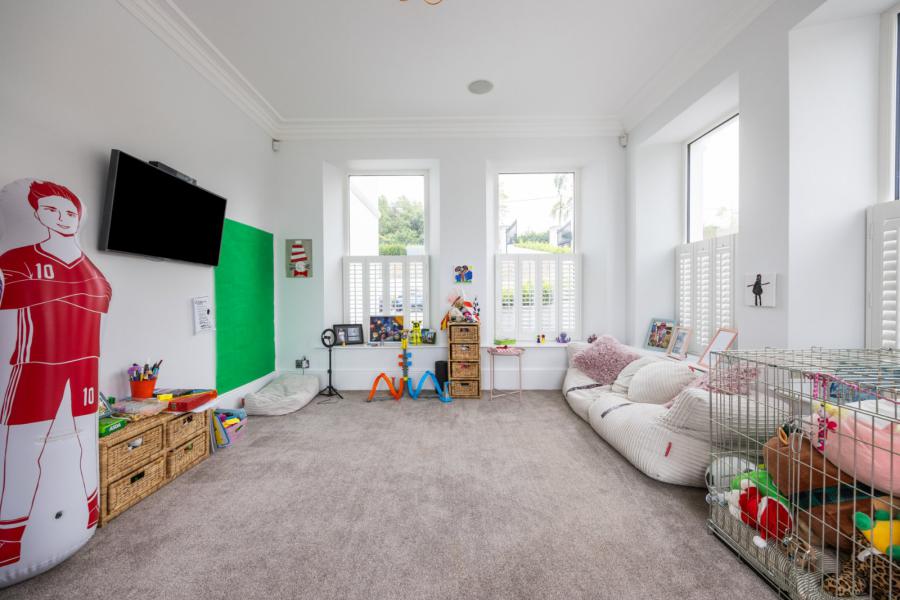 38 Ballymenoch Road