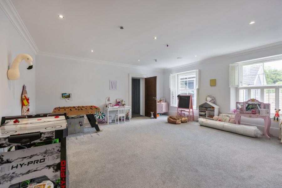 38 Ballymenoch Road