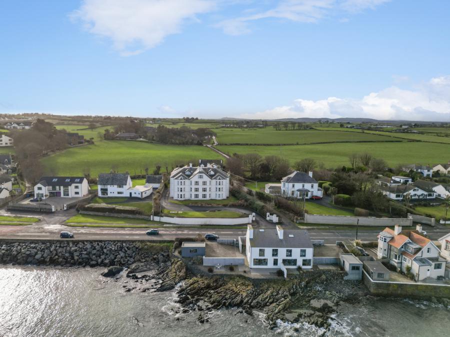 4 Warren Manor, warren road, donaghadee, BT21 0QT