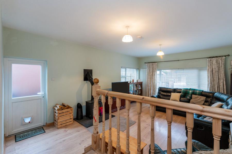 17 Meadow Park
