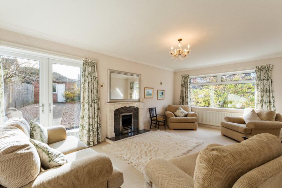 25 Glenaan Park