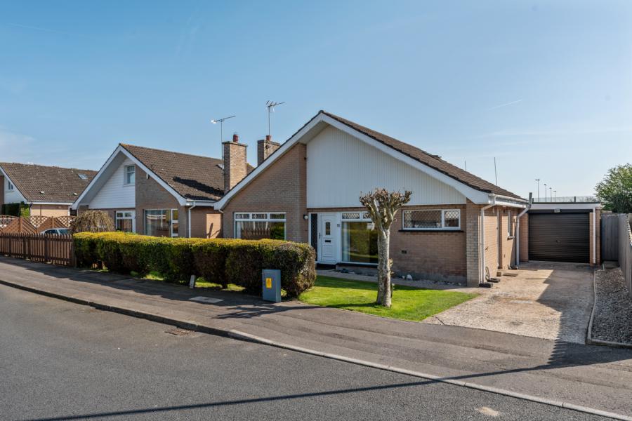31 Navar Drive