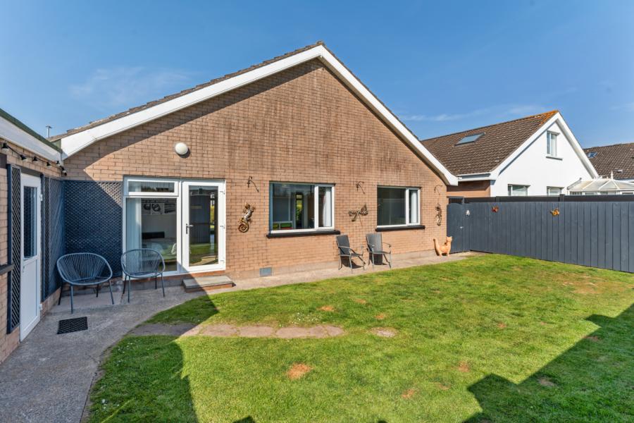 31 Navar Drive
