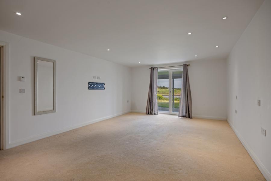 1 Downshire Court