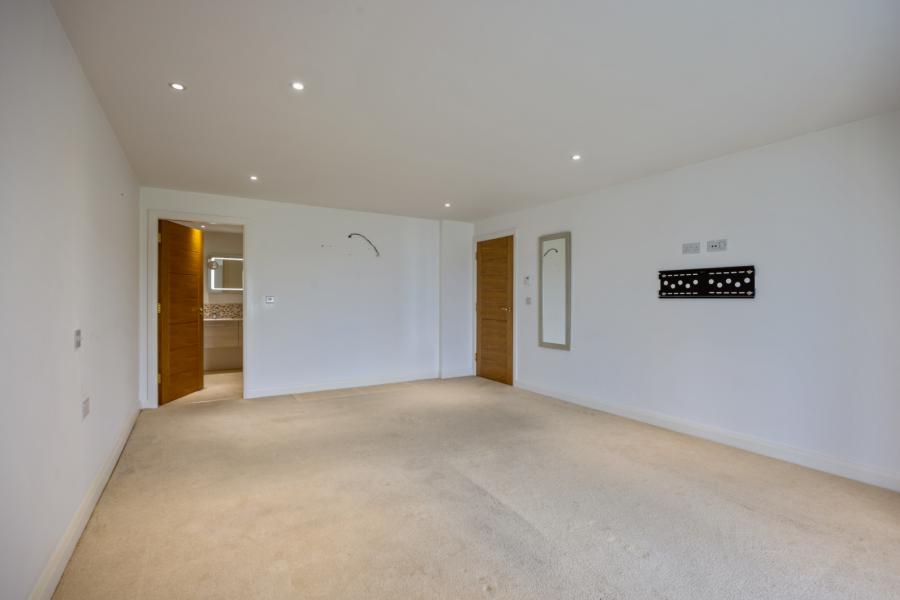 1 Downshire Court