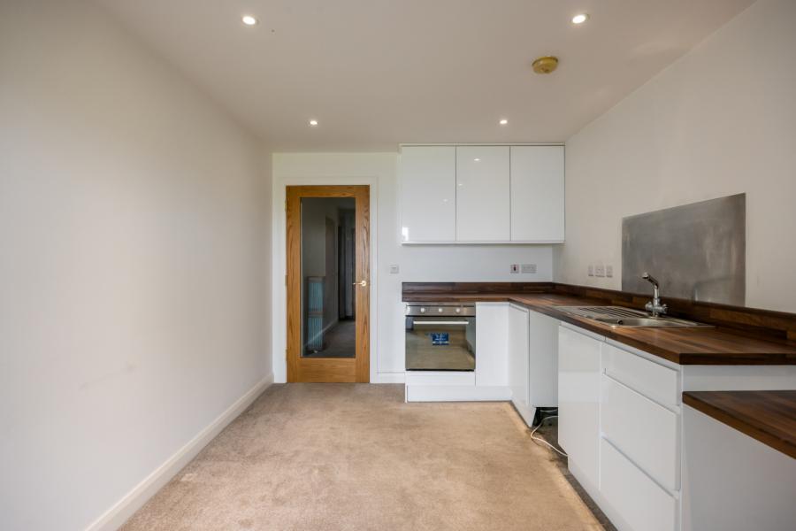 1 Downshire Court