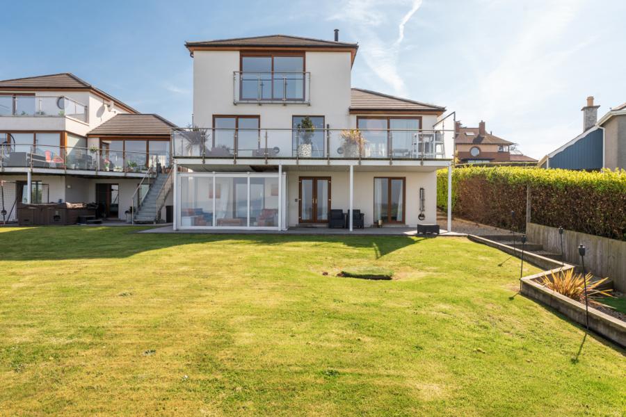 1 Downshire Court