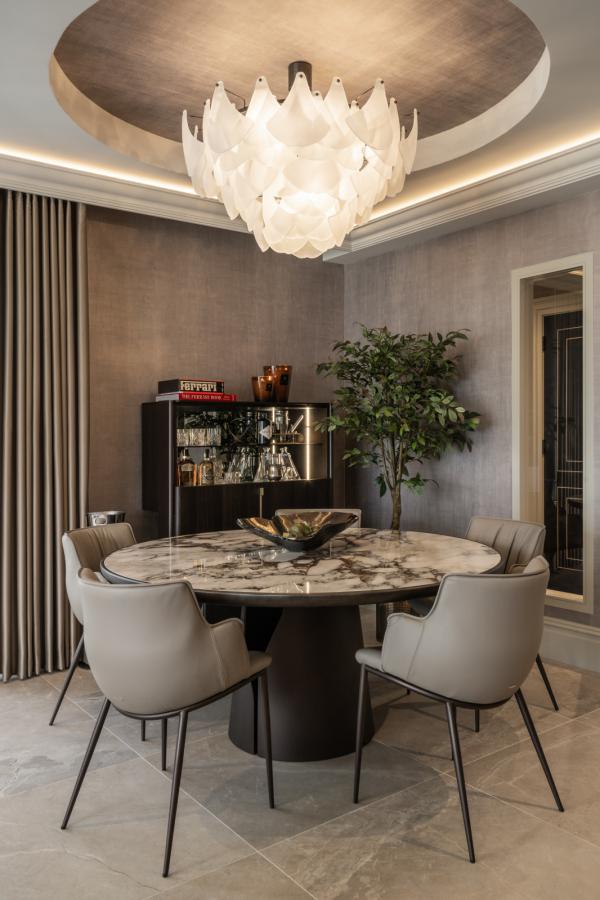 Apartment 2 Henley, 12 Seafront Road