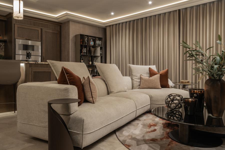 Apartment 2 Henley, 12 Seafront Road