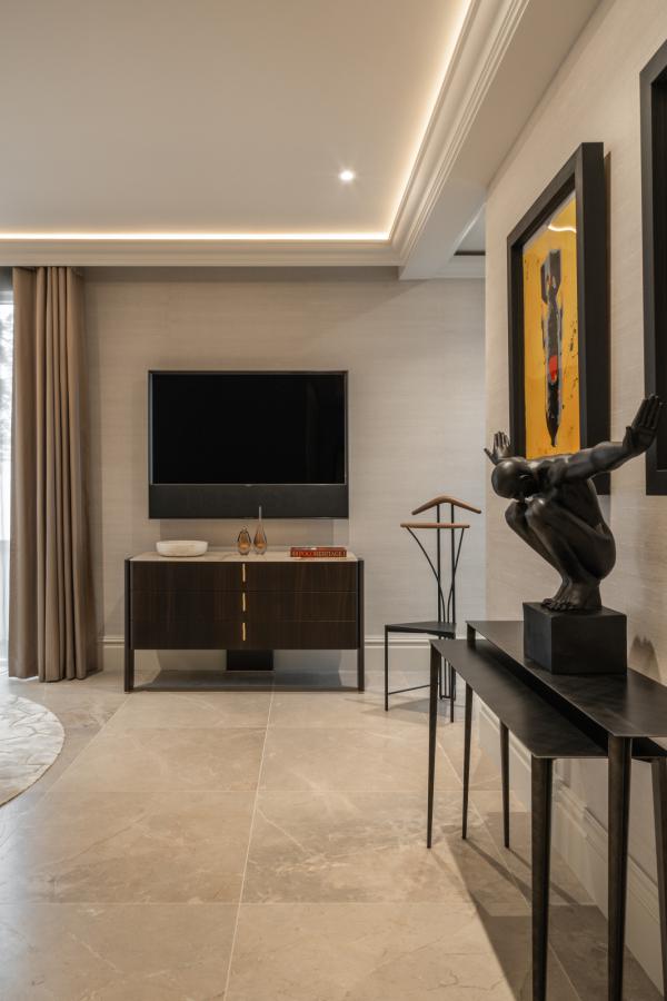 Apartment 2 Henley, 12 Seafront Road