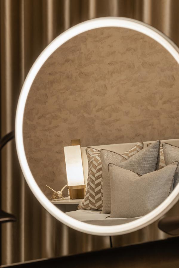 Apartment 2 Henley, 12 Seafront Road
