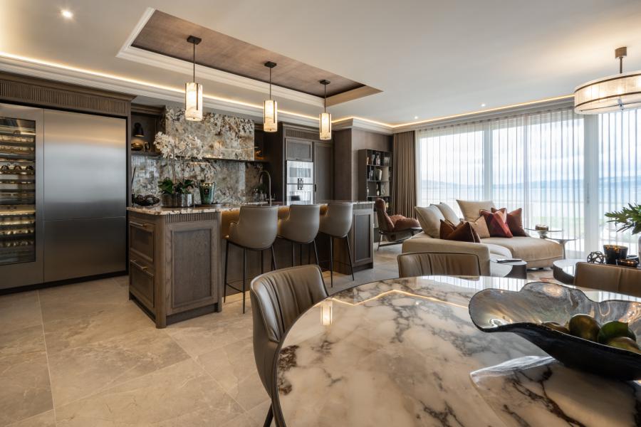 Apartment 2 Henley, 12 Seafront Road