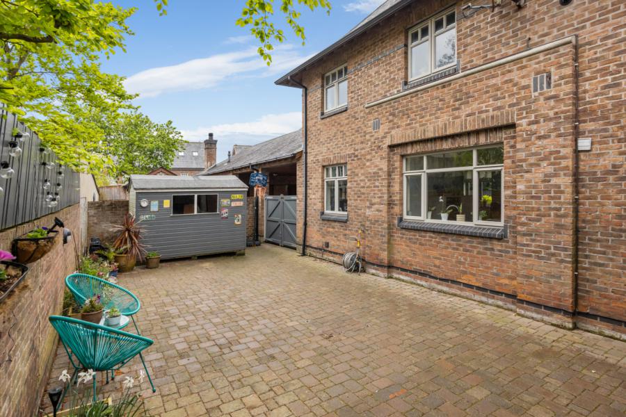 35b, Chimera Wood