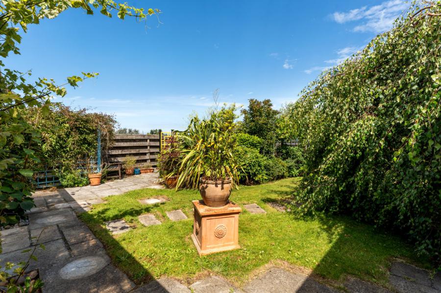 25 Coniston Road