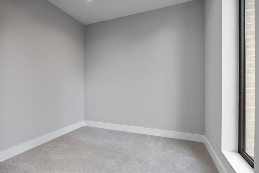 Monad, 7a Glen Road