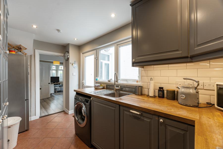 75 Downshire Road