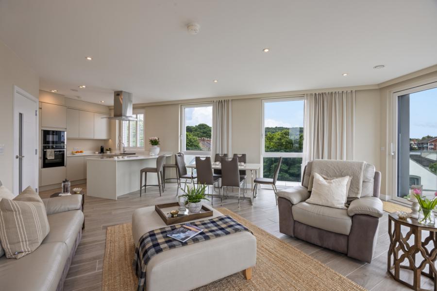 Apartment 15 The Priory, 11 High Street