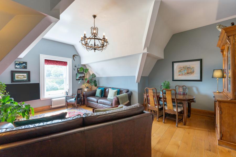 Apartment 17, Crawford House, Old Windmill Road