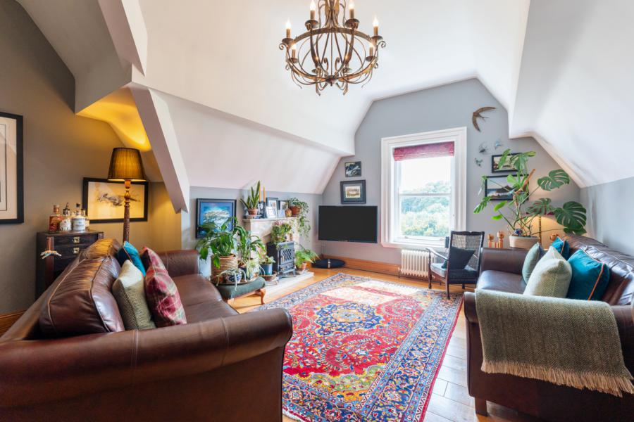 Apartment 17, Crawford House, Old Windmill Road