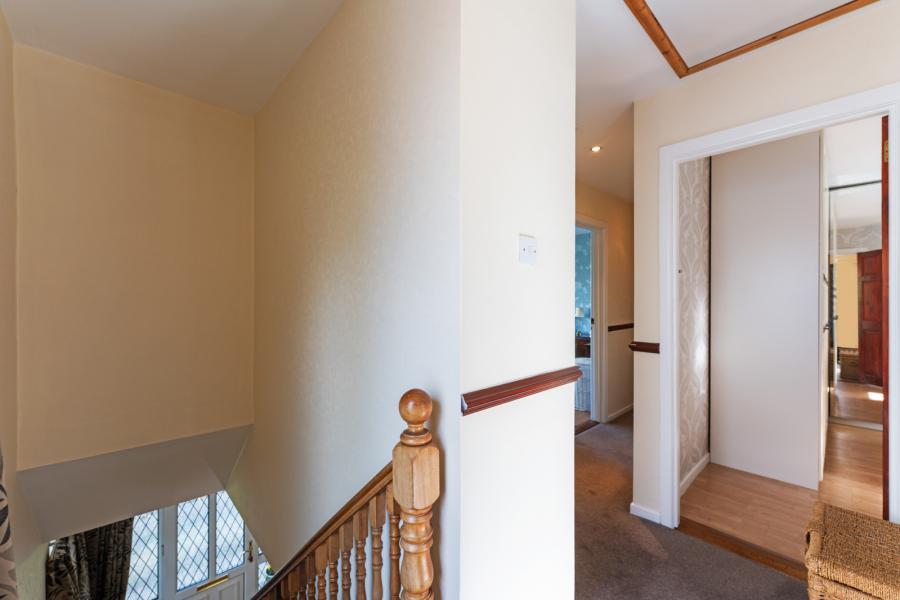 4 Dalwhinney Road
