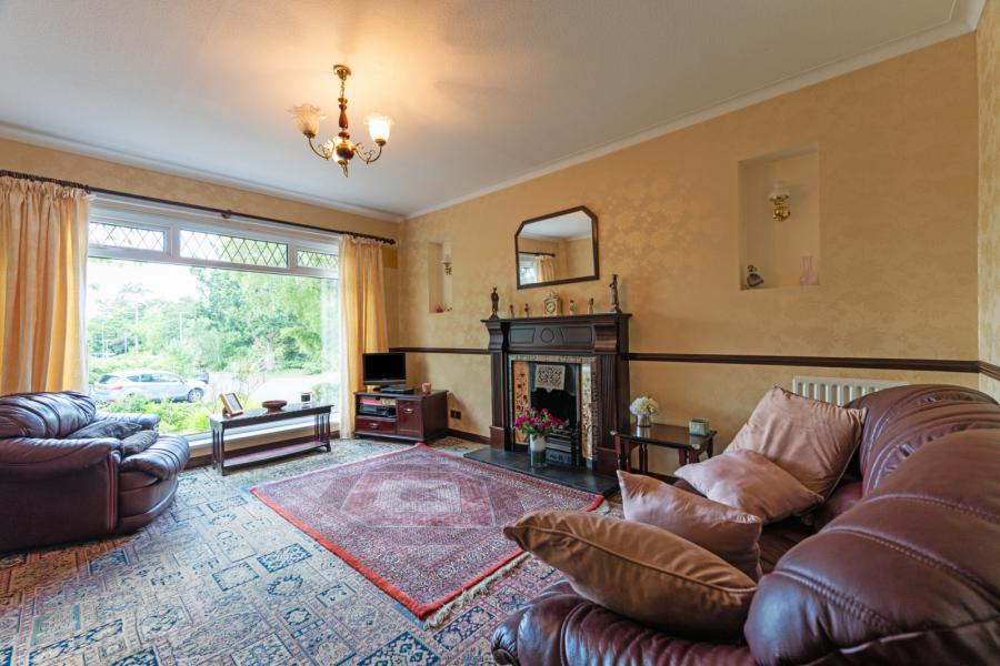 4 Dalwhinney Road