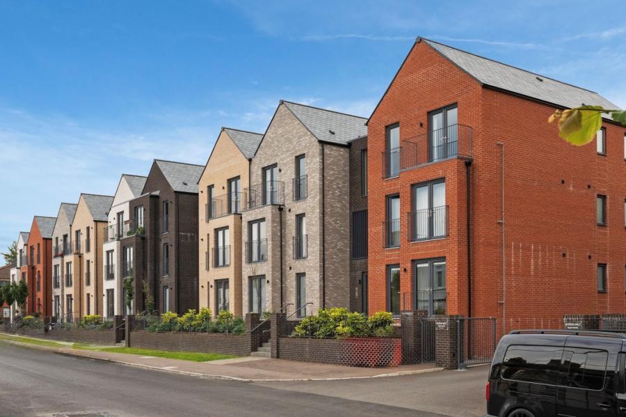 17 Byron Halt, holywood, county down, BT18 9JT