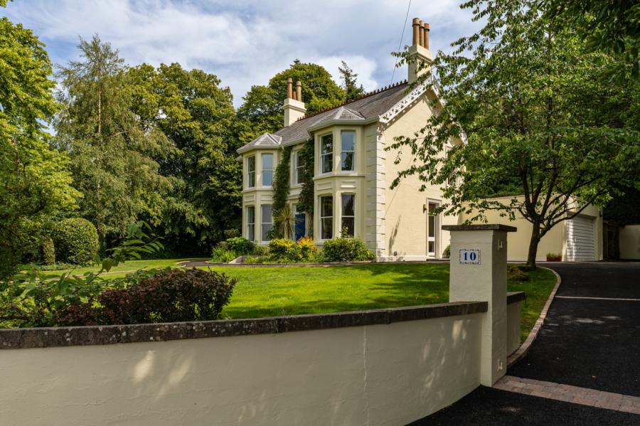 10 Ballygrainey Road